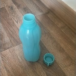 Tupperware Water Bottle - 500 ml