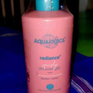 Aqualogica Radiance Body Wash