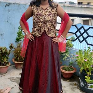 DEEP WINE THREE PIECE HEAVY GOWN