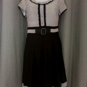 Beautiful Check Mini Dress For Women's