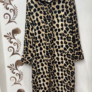 printed dress / one piece comes with belt