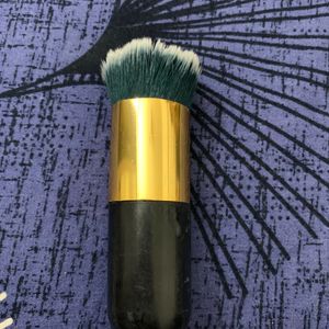 High Quality Foundation Brush