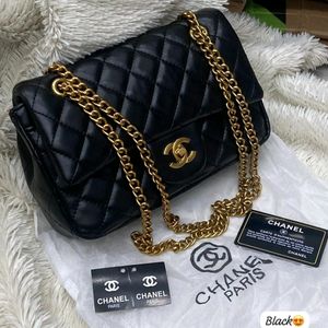 🆕️🔥 CHANEL sling bag