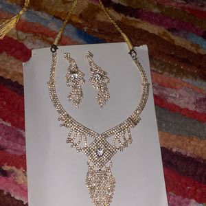 Party Wear Stone Jewellery Set