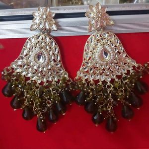 Mehendi Earing