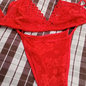 Red Bikni