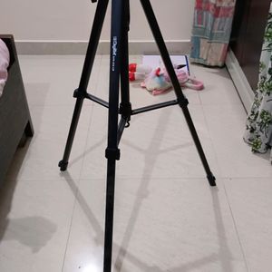 Tripod