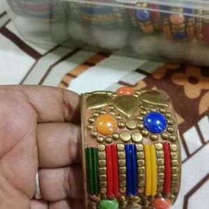 Single Kada