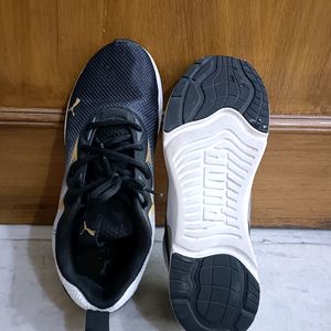 Black Puma Shoes