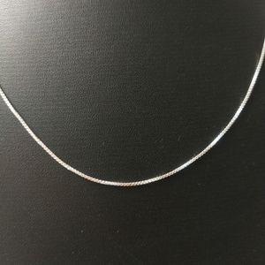 925 Silver Sleek Thin Snack 🥨 Chain 18 inch