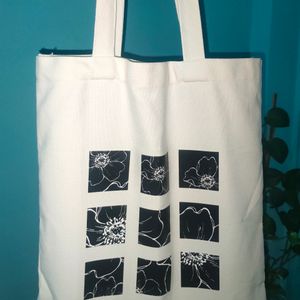 Minimal Tote Bag