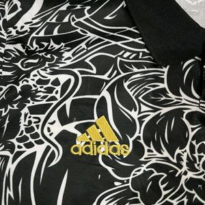 REAL MADRID SPECIAL DRAGON BLACK JERSEY SIZE -S