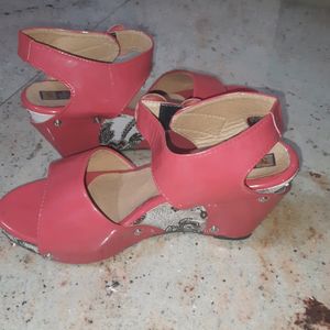 Pink Heels Price Drop Grab Soon