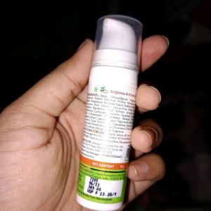 Mamaearth Skin Illuminate Face Serum...