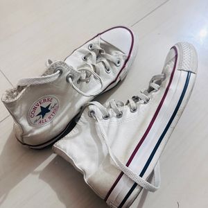 Converse Chuck taylors