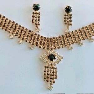 Black & Gold Jwellery Set