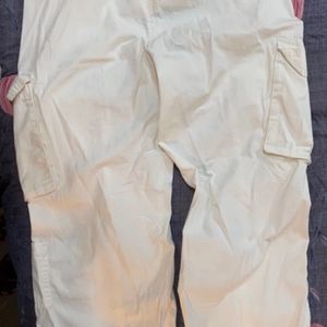 HM White Cargo Pants