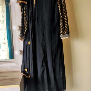 Pakistani Embroidered 3 Piece Suit Set