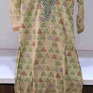 Beautiful Colour Combination Kurti N Pant