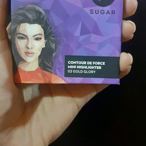 SUGAR CONTOUR & HIGHLIGHTER ( TOTALLY NEW )