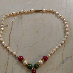 Pearl Set With Earrings