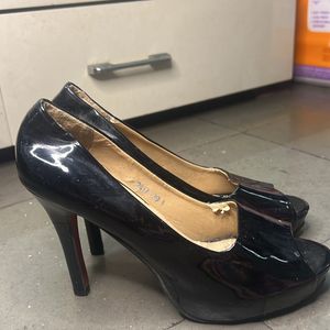 Black High heels 3.5 inches