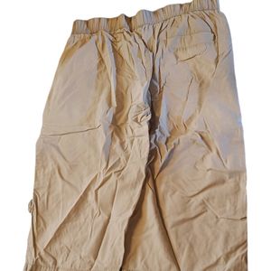 Women Shorts/Capri