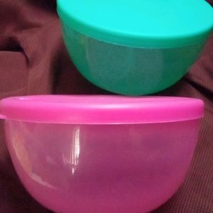 Plastic Tubs