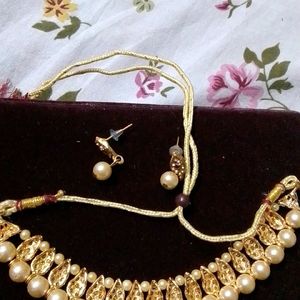 Necklace Set