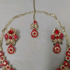 Red and Golden Necklace Set