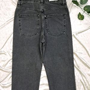 H&M New Vintage Straight Fit Jeans