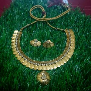 Laxmi Gold Coins Necklace Set