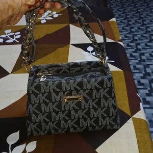 IMPORTED MICHEAL KORS HAND BAG FOR WOMEN 😘🥰