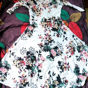 Flora Printed Gown | Size M