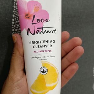 Love Nature Brightening CLEANSER