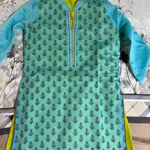 Rangriti Women’s Kurta