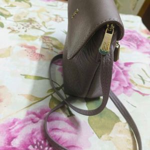 BAGGIT Sling Bag