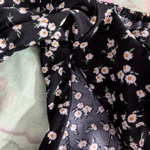 Black Floral Top From Urbanic