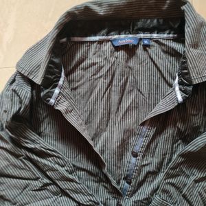 Black Women Shirt From Allen Solly