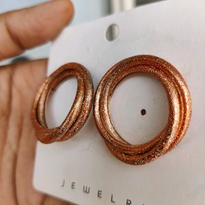 Round Earrings