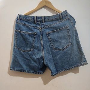 Pull & Bear Denim Shorts