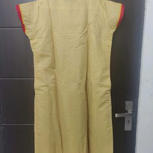 Unused Women's suit