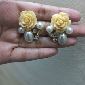 Jhumkas / Ethnic Earrings