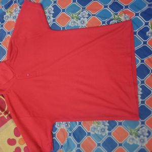 Solid Red Tshirt In Very Good Condition