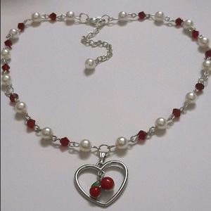 Elegant Cherry Pearl Necklace