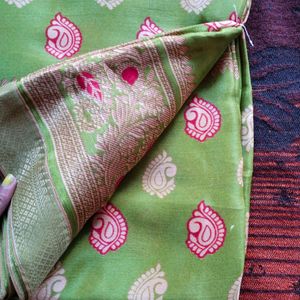 Women Garden Silk Saree