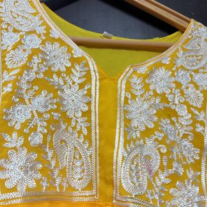 I Am Selling Yellow Short  Chikankari Kurta