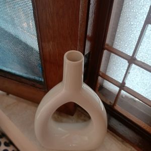 Pack Of 2 Clay Ceramic White Oval Donat Vase Set