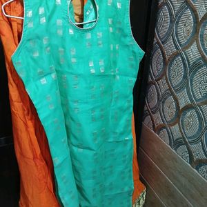 Long KURTI WITH SKIRT