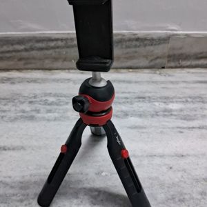 DIGITEK TRIPOD